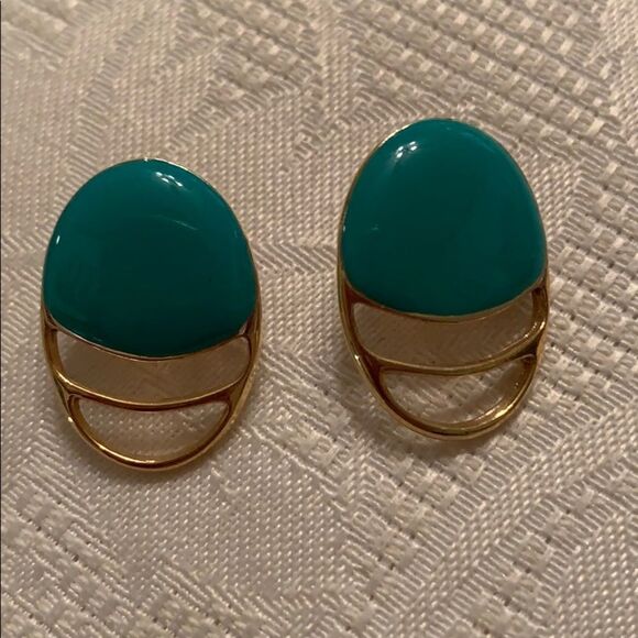 Vintage turquoise enamel & gold post earrings - Picture 2 of 4